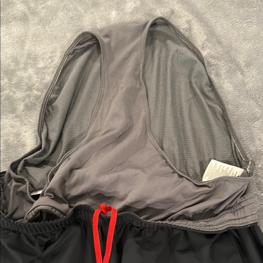 Under Armour Black and Red Running Shorts - Picture 7 of 7